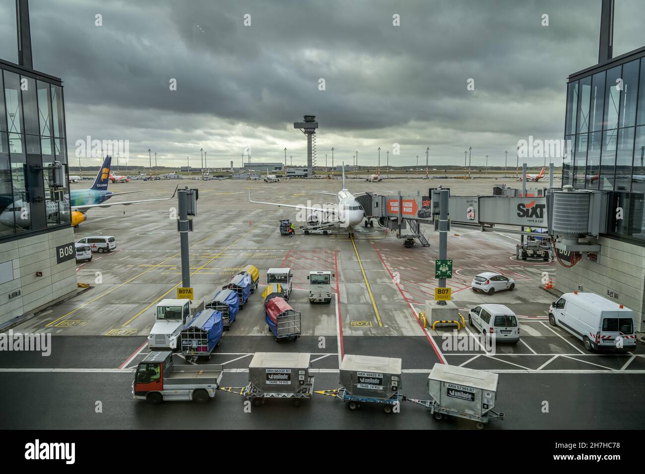 Rollfeld Hi res Stock Photography And Images Alamy Rollfeld Hi res Stock Photography And Images Alamy