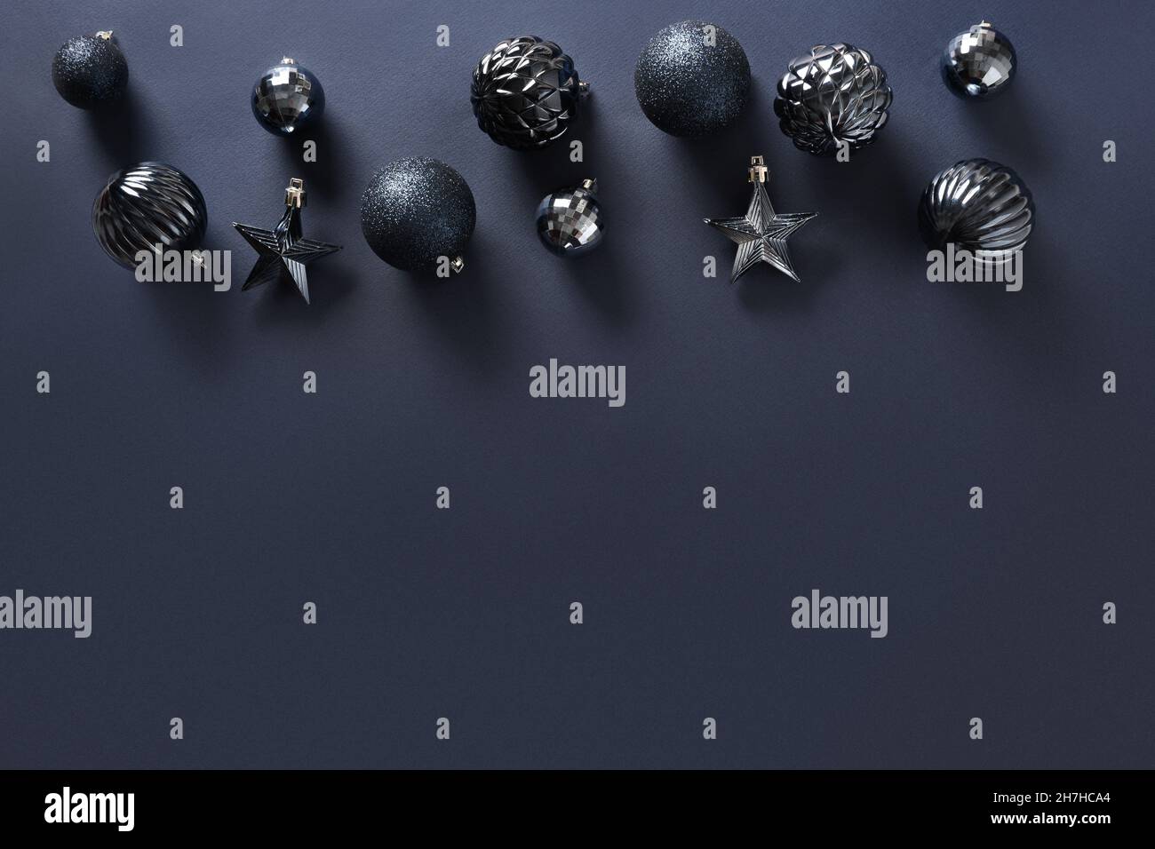 Navy blue glitter background hi-res stock photography and images - Alamy