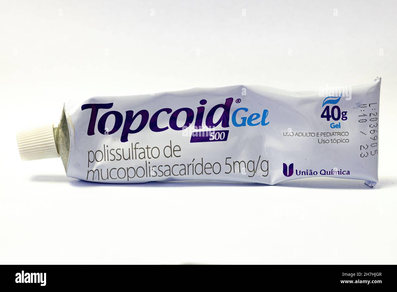 Cassilandia, Mato Grosso do Sul, Brazil - 11 20 2021: Tube in Portuguese of Topcoid ointment is used hematomas and inflammation caused by varicose vei Stock Photo