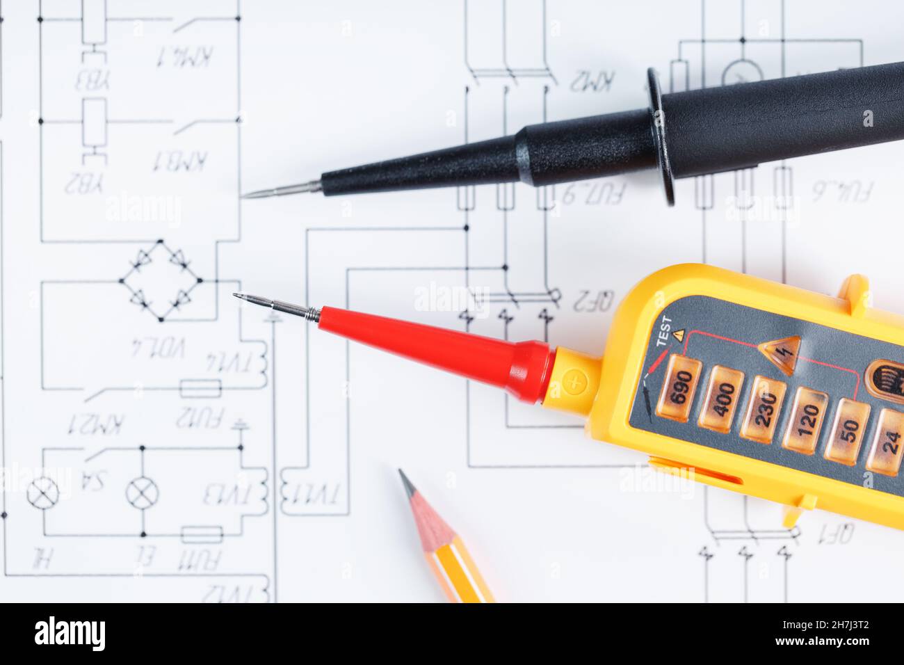 The twopole voltage indicator lies on the electrical drawing. Testing
