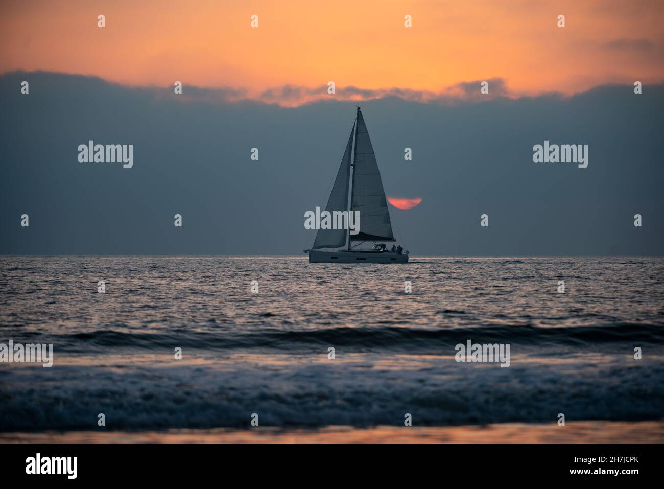 Page 3 Sailing Thailand Yacht High Resolution Stock Photography And Images Alamy