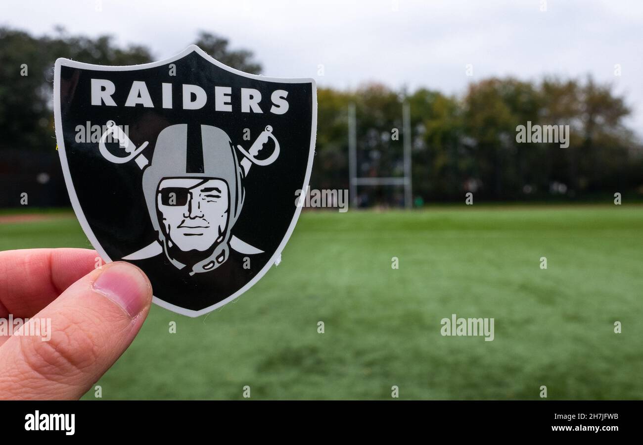 Old Navy Store Logo High Resolution Stock Photography And Images Alamy