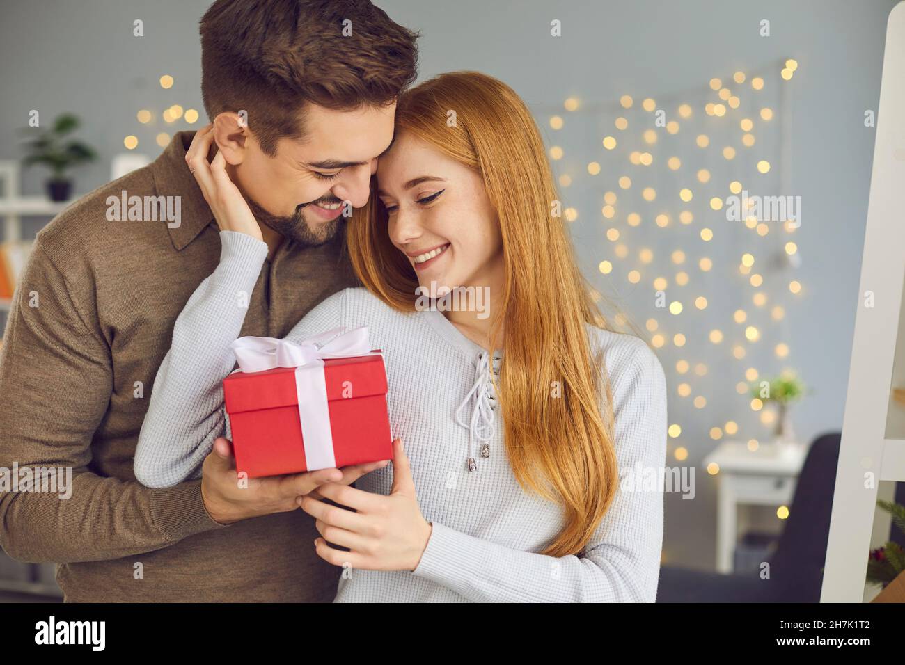 Thank you hug hi-res stock photography and images - Alamy