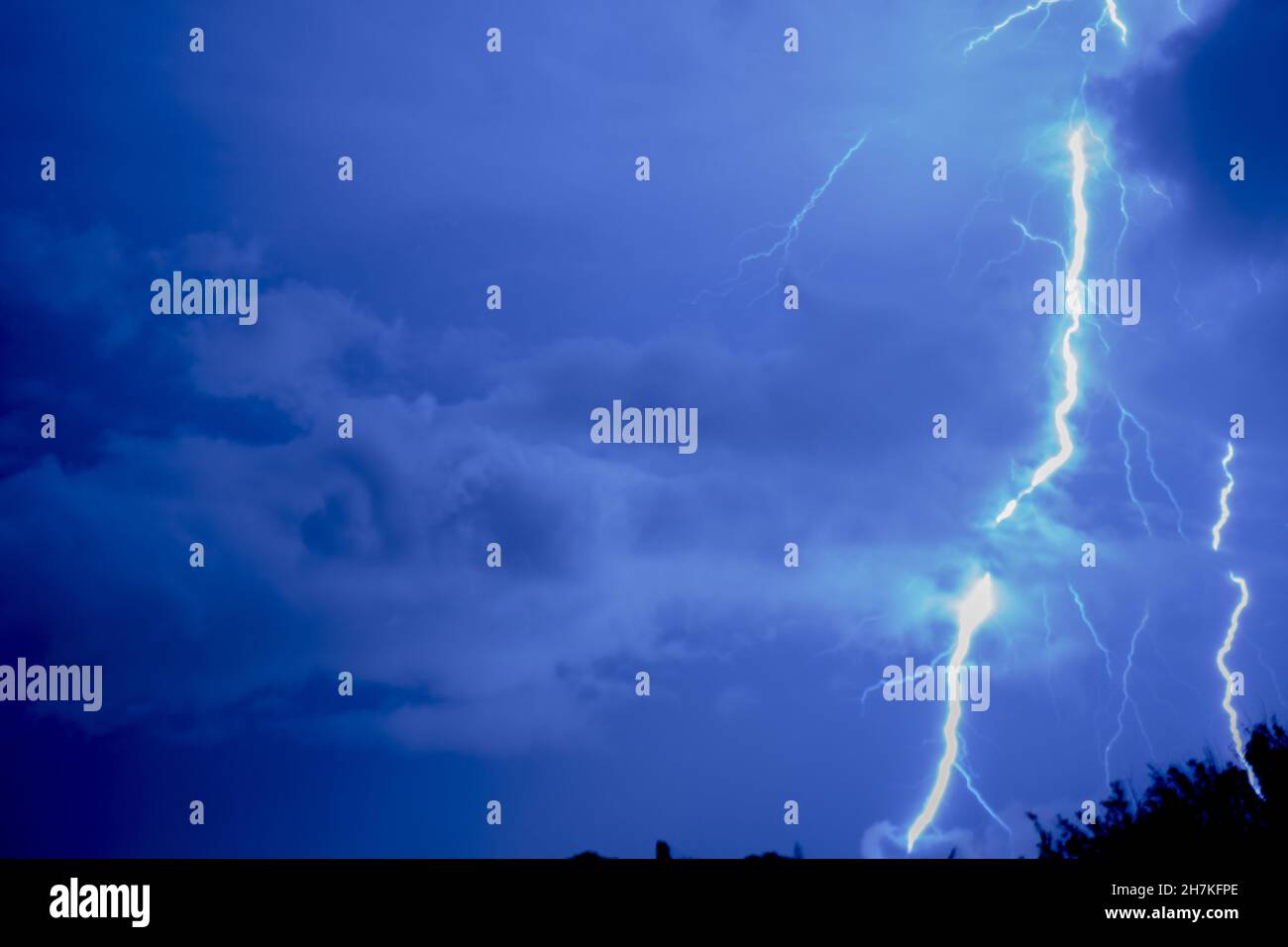 Lightning In The Night Sky Stock Photo - Alamy