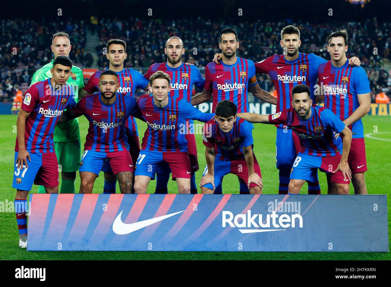 Barcelona, Spain. Credit: D. 20th Nov, 2021. Barcelona team group line-up ( Barcelona) Football/Soccer : Spanish \
