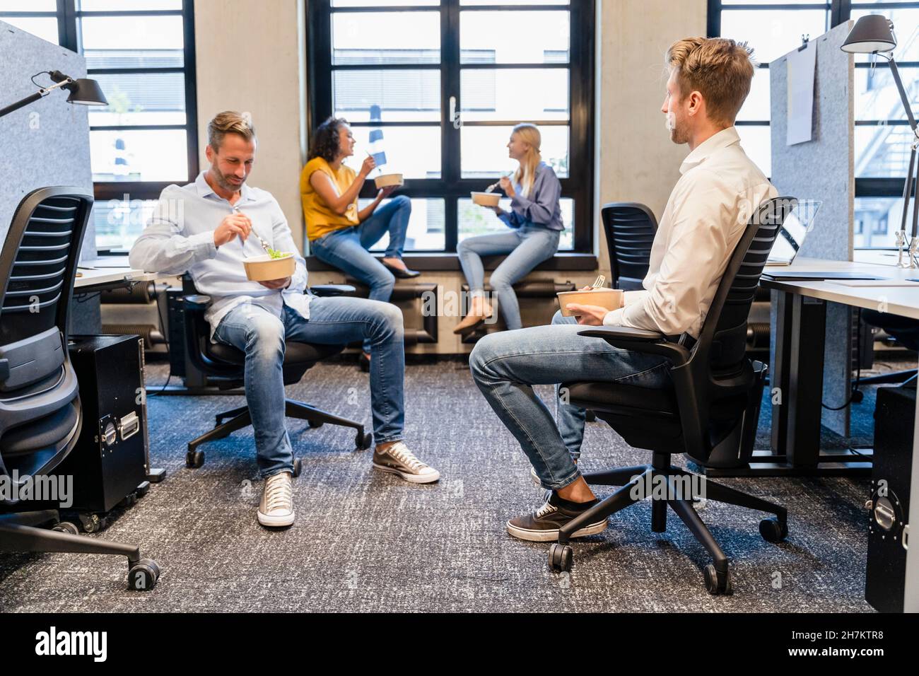 Employees lunch break hires stock photography and images Alamy