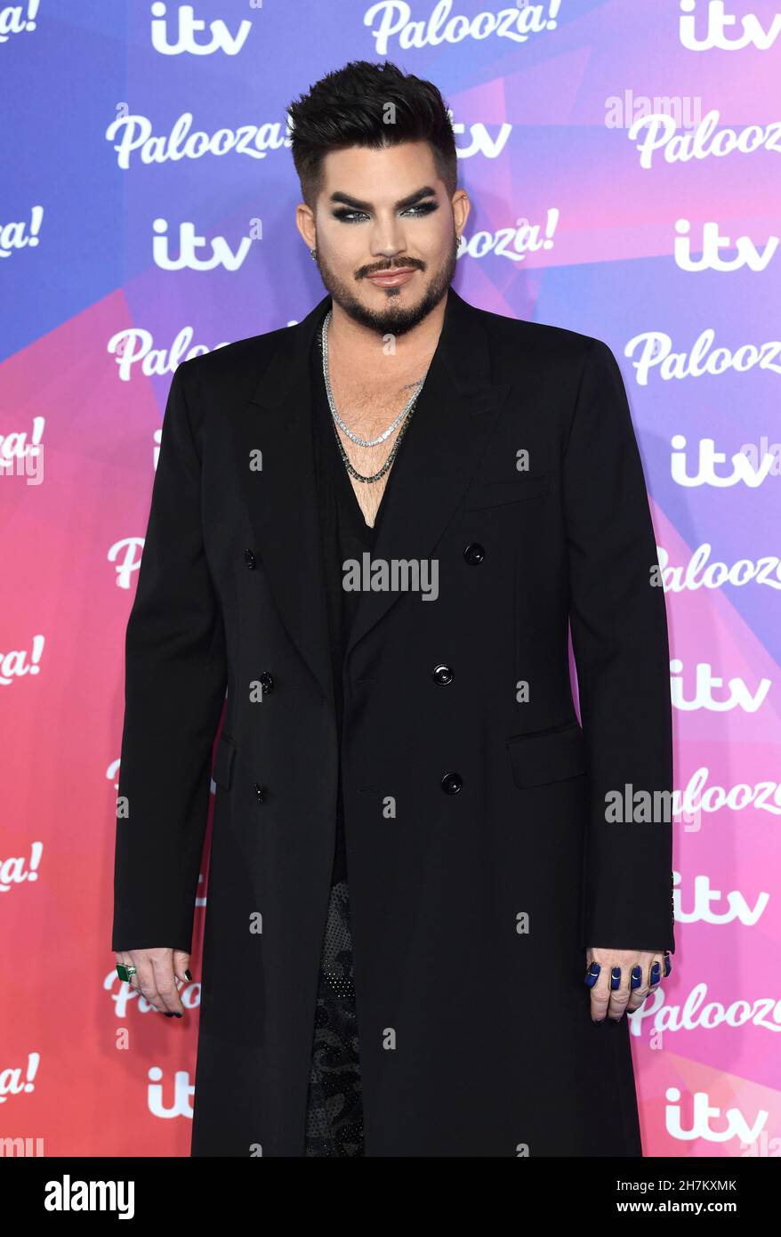 Queen and adam lambert 2021 hi-res stock photography and images - Alamy