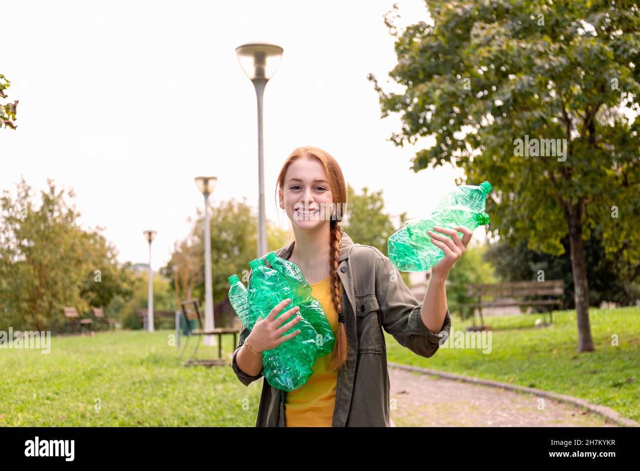 Plastic bottles garden hi-res stock photography and images - Alamy
