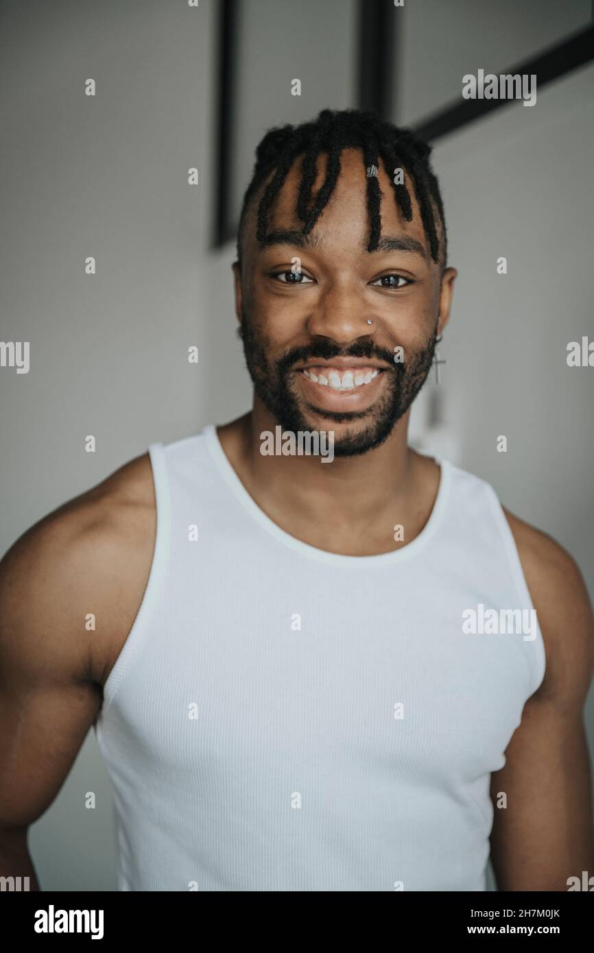 Bearded man with curly hair hi-res stock photography and images - Alamy