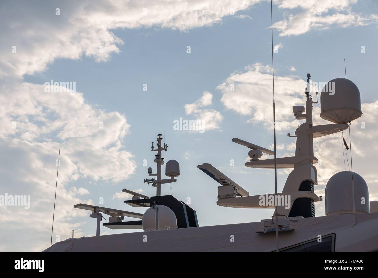 Picture of a radio and radar equipment of a naval boat yacht, including