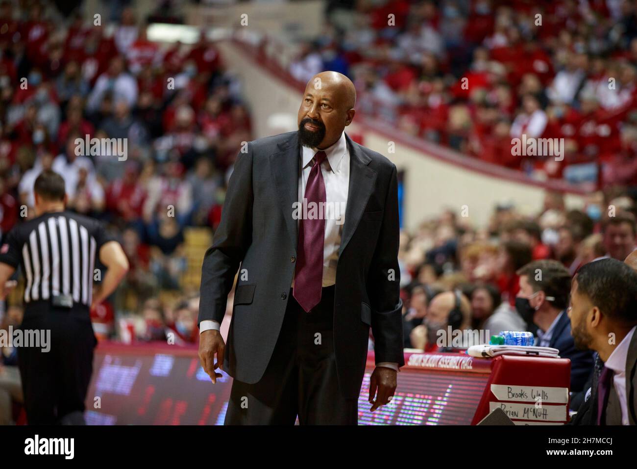 BLOOMINGTON, UNITED STATES - 2021/11/23: Indiana University Basketball ...