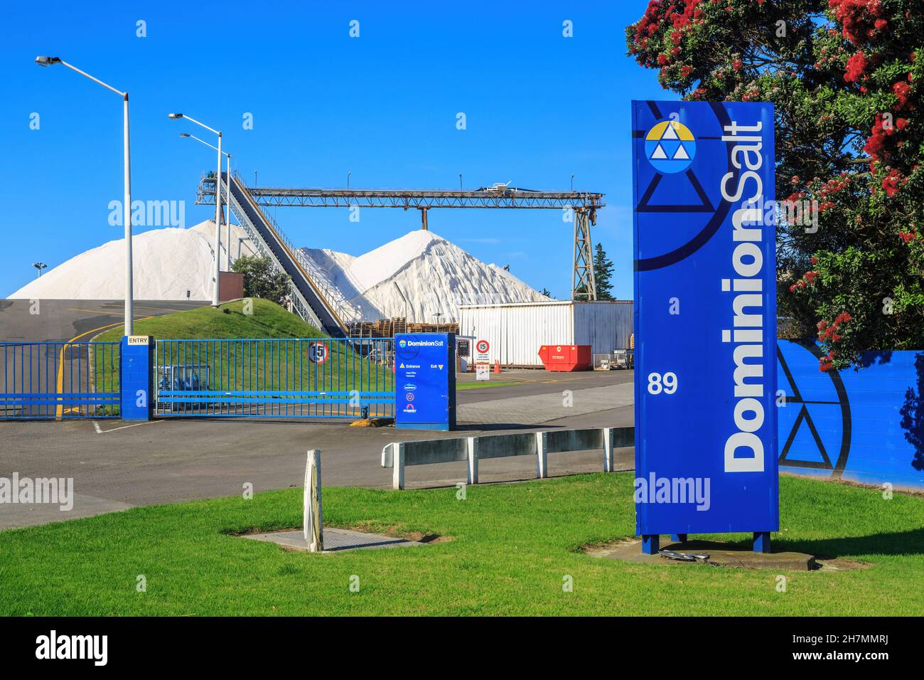 Dominion Beverages Hamilton (JAS) Dominion Beverages Hamilton (JAS)