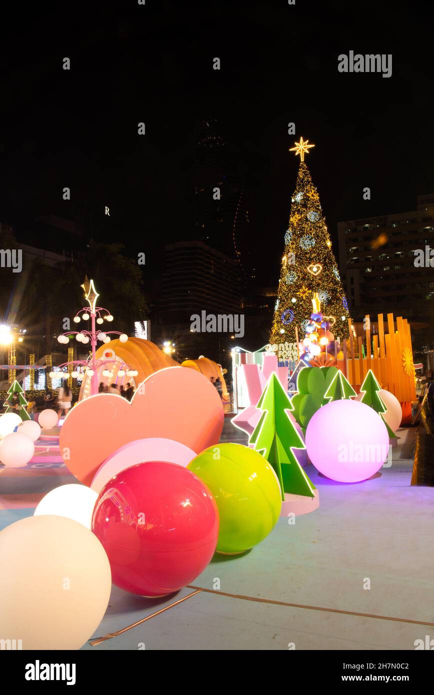 Christmas Treelighting On The Mall Nov 28 2022 Light And Ball Star Decorate Beautiful On Christmas Tree Celebration 2022  At Central World Department Store For Christmas Day And Happy New Year  Event Stock Photo - Alamy