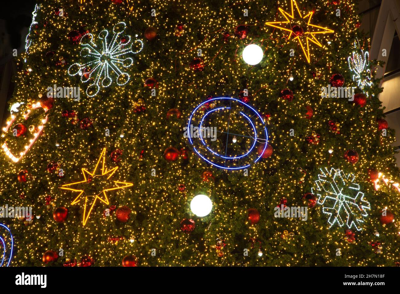 Foe Christmas Event 2022 Light And Ball Star Decorate Beautiful On Christmas Tree Celebration 2022  At Central World Department Store For Christmas Day And Happy New Year Event  Stock Photo - Alamy