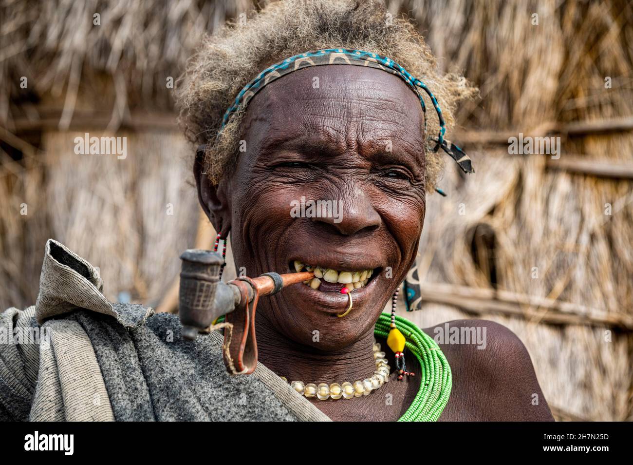 Aboriginal pipe hi-res stock photography and images