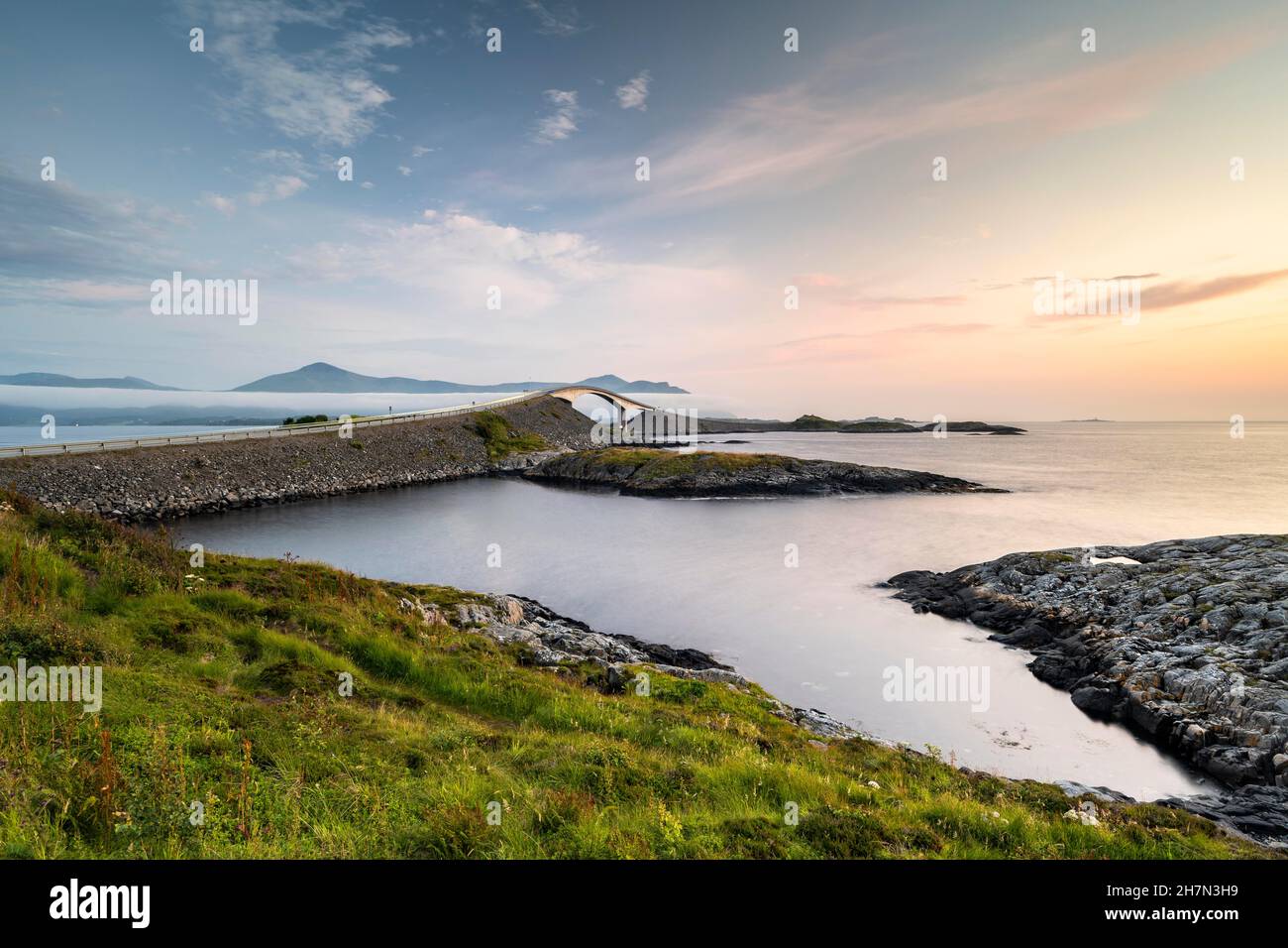 Atlantic Road, evening mood, Atlanterhavsveien, More og Romsdal, Norway Stock Photo