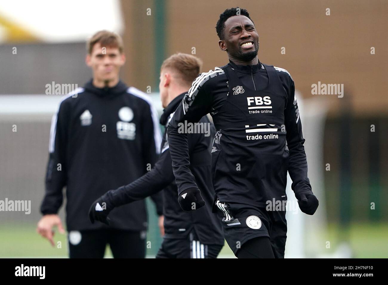 Leicester City's Wilfred Ndidi (right) appears in discomfort during a training session at Seagrave Training Complex, Leicester. Picture date: Wednesday November 24, 2021. Stock Photo
