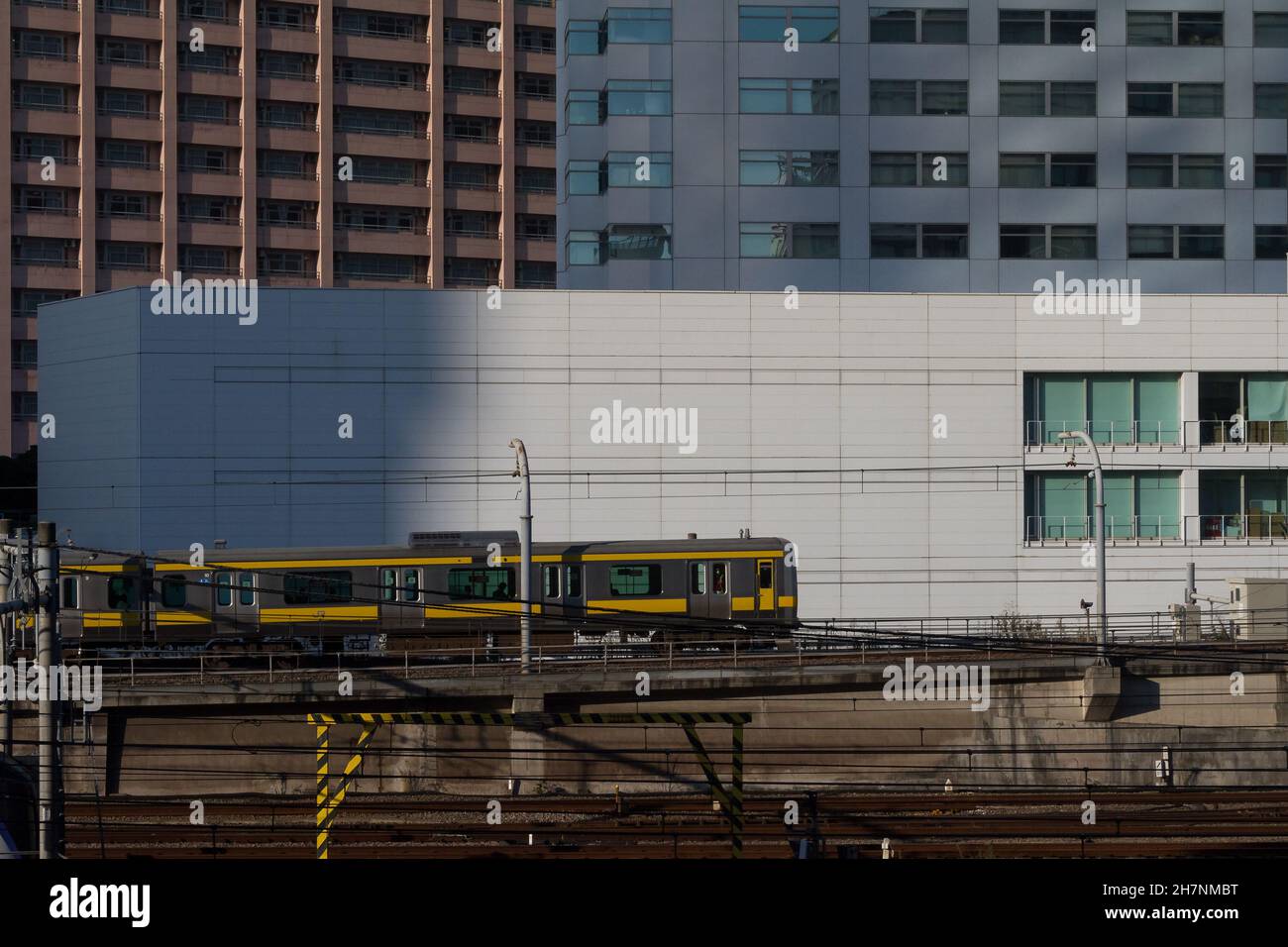 Chuo sobu line trains hires stock photography and images Alamy