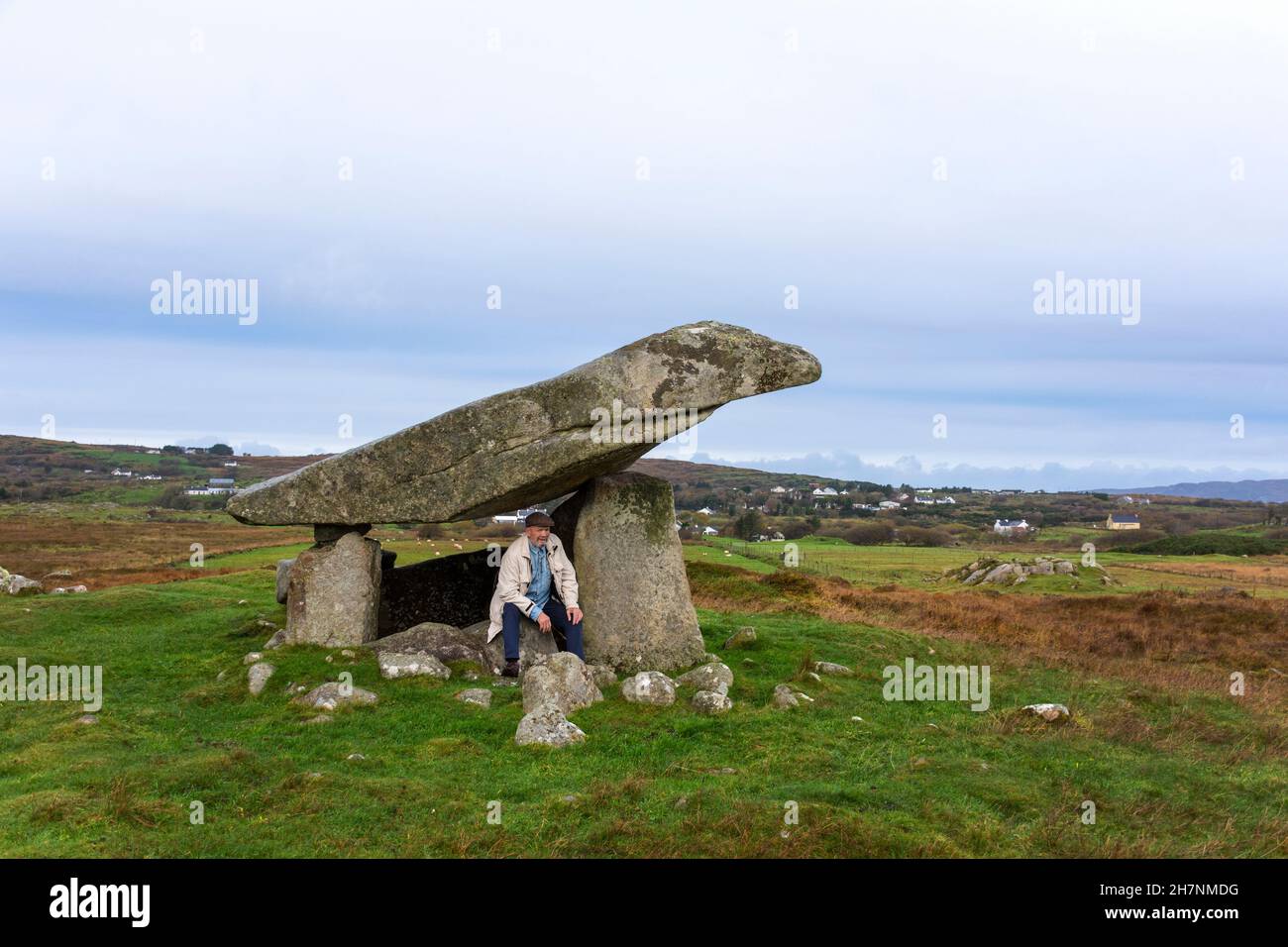 The Kilclooney Dolmen  fine portal-tome or dolmen, prominent on the skyline north-west of Ardara in County Donegal, Ireland. 3500 years old. Stock Photo