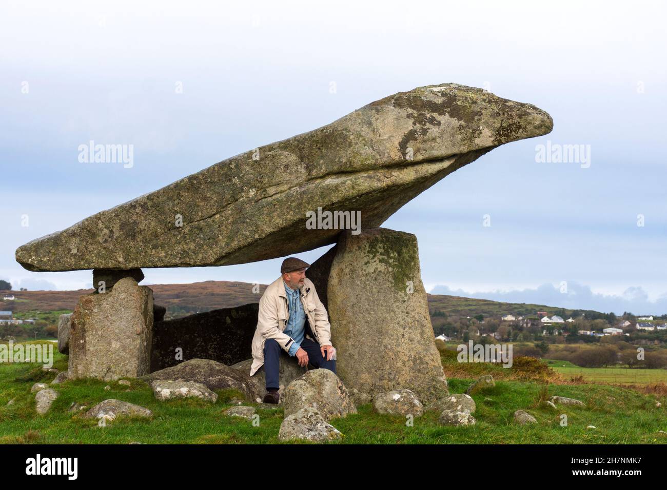 The Kilclooney Dolmen  fine portal-tome or dolmen, prominent on the skyline north-west of Ardara in County Donegal, Ireland. 3500 years old. Stock Photo