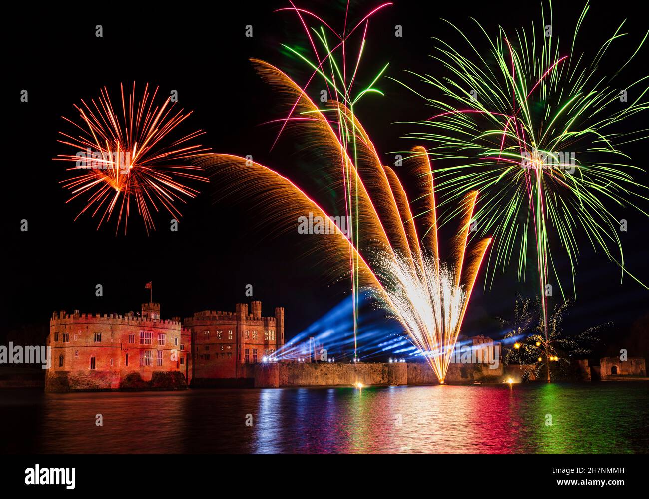 Leeds Castle fireworks. The biggest display in the South of England. Stock Photo