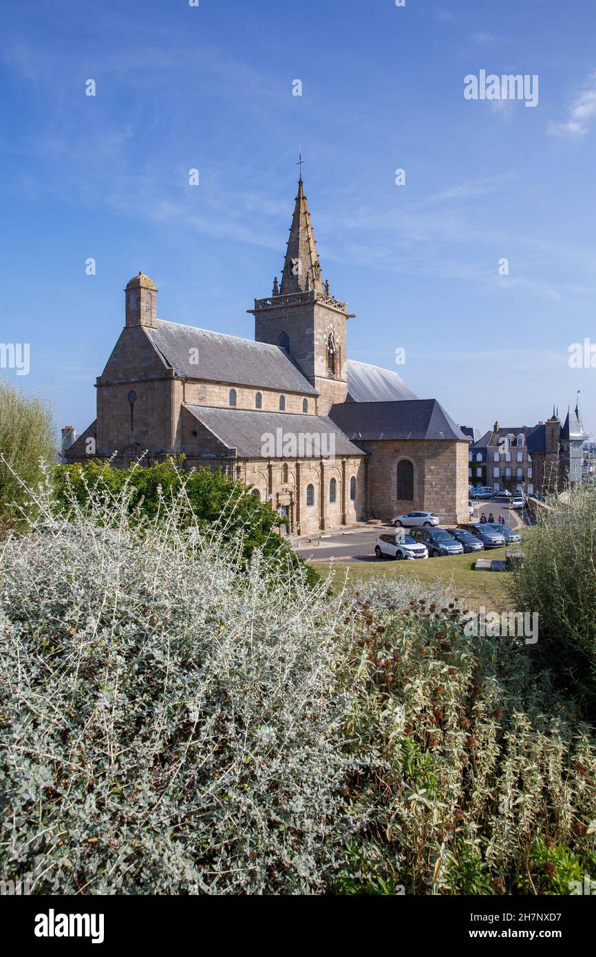 France, Normandy region, Manche department, Mont-Saint-Michel Bay, Granville, uptown, église Notre-Dame du Cap Lihou, church Stock Photo