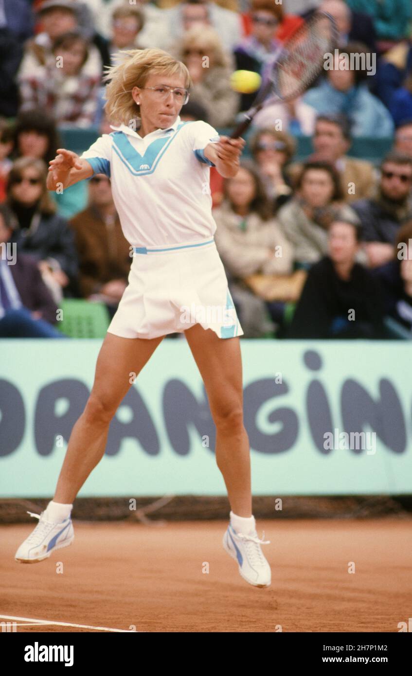 czechoslovakian-tennis-player-martina-navr-tilov-attending-the-women-s