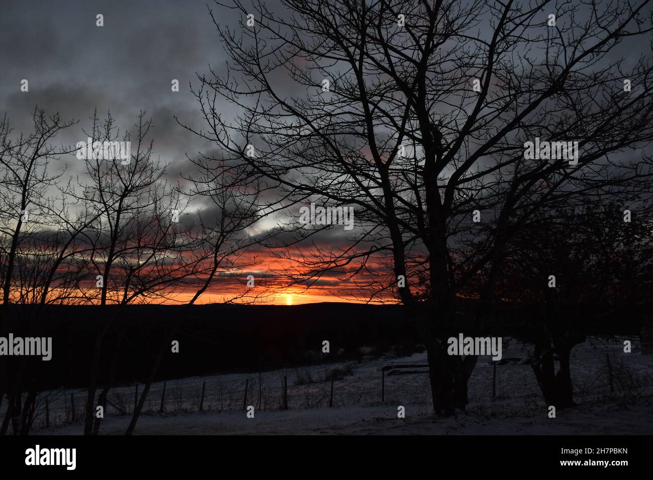A sunrise on a winter morning Stock Photo - Alamy