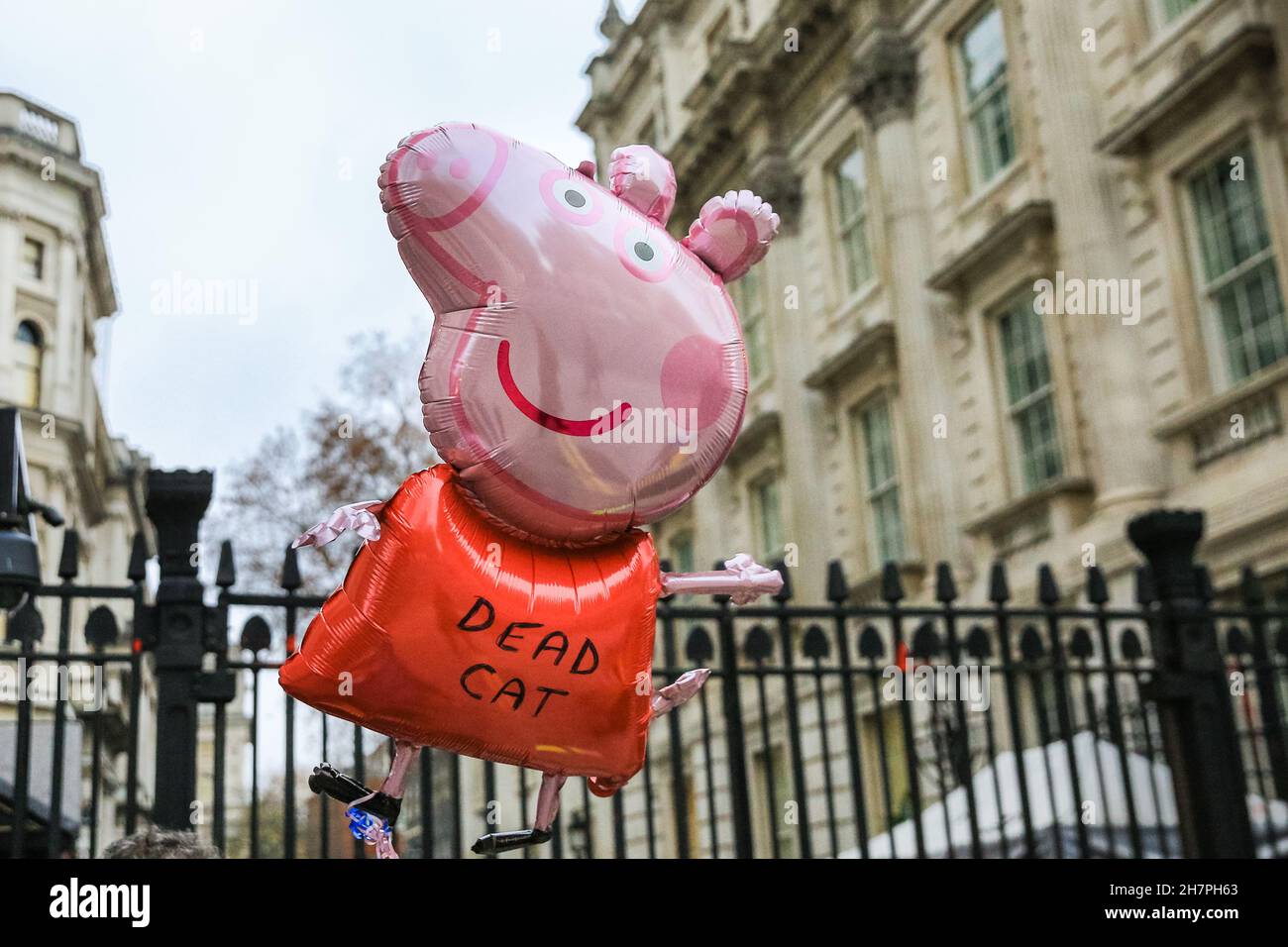 Giant peppa best sale pig toy