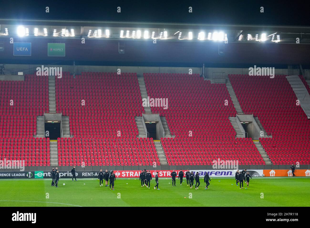 Sk slavia prague stadium hi-res stock photography and images - Alamy