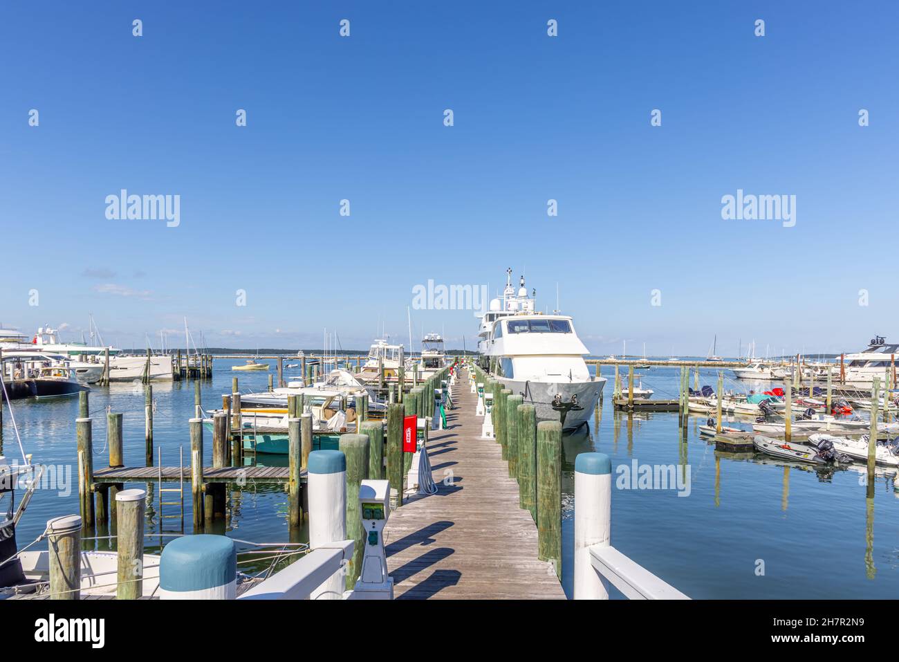 Dock at the Sag Harbor Yacht Club, Sag Harbor, NY Stock Photo Alamy