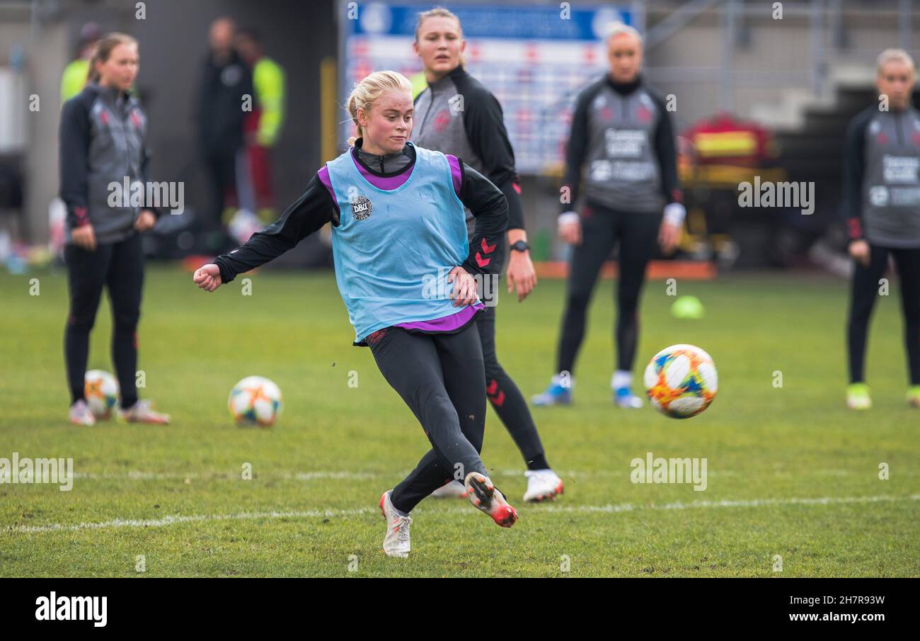 Zenica, Bosnia and Herzegovina, 24th November 2021. Kathrine Moller Kuhl of Denmark warms up during the Denmark Women's Training Session in Zenica. November 24, 2021. Credit: Nikola Krstic/Alamy Stock Photo