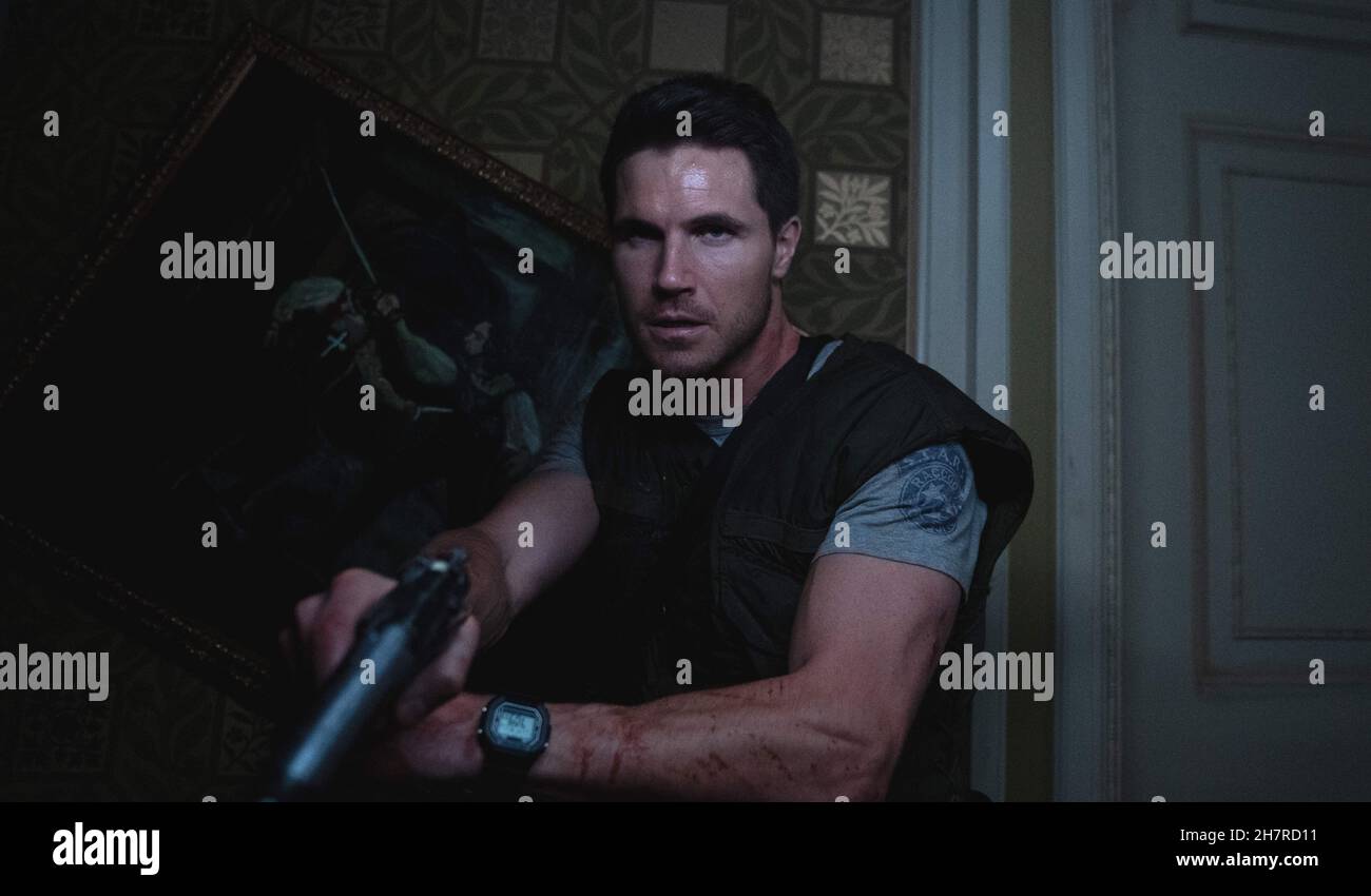 Resident evil film hi-res stock photography and images - Alamy