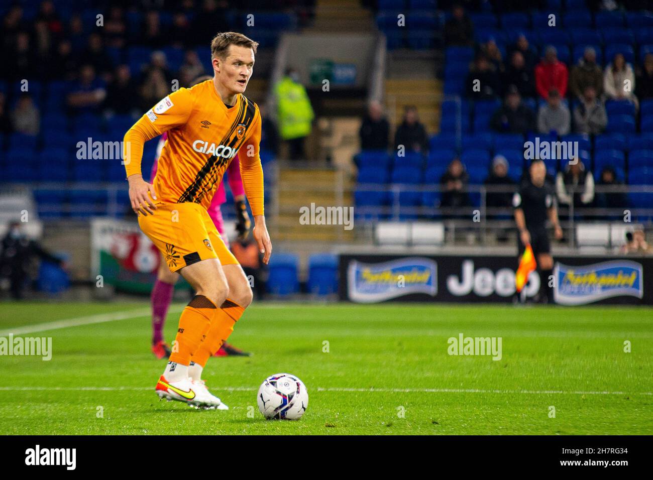 Cardiff, UK. 24th Nov, 2021. Sean McLoughlin of Hull City in action. EFL Skybet championship match, Cardiff city v Hull city at the Cardiff City Stadium in Cardiff, Wales on Wednesday 24th November 2021. this image may only be used for Editorial purposes. Editorial use only, license required for commercial use. No use in betting, games or a single club/league/player publications. pic by Lewis Mitchell/Andrew Orchard sports photography/Alamy Live news Credit: Andrew Orchard sports photography/Alamy Live News Stock Photo