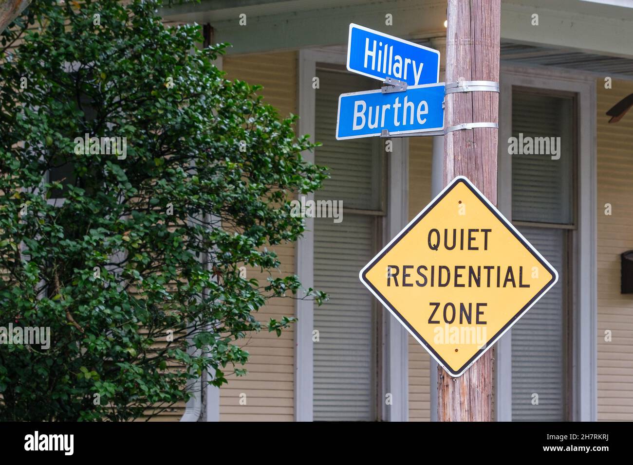 NEW ORLEANS, LA, USA - AUGUST 26, 2021: 'Quiet Residential Zone' sign in Uptown Neighborhood Stock Photo