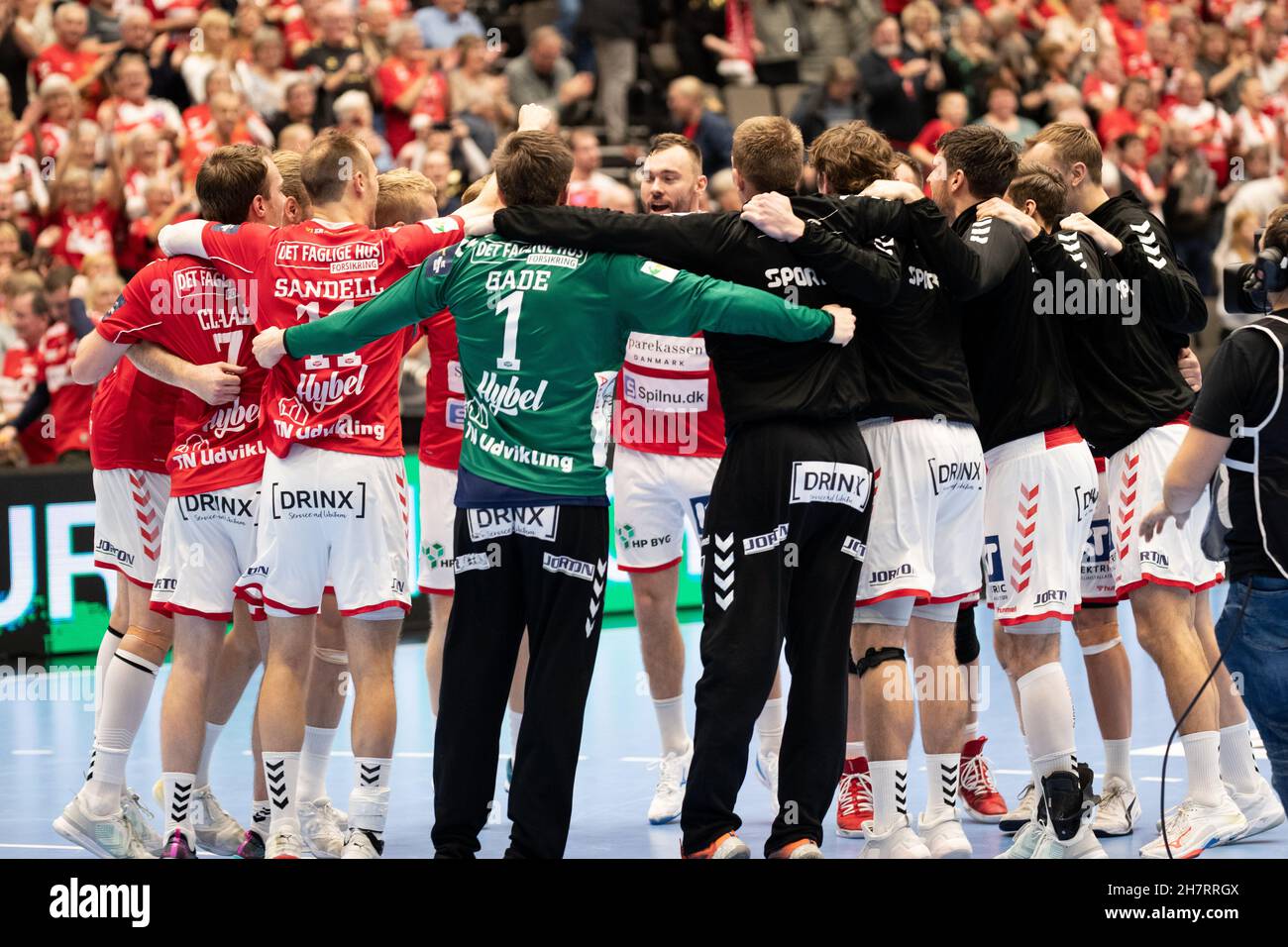 handbold vs thw kiel hires stock photography and images Alamy