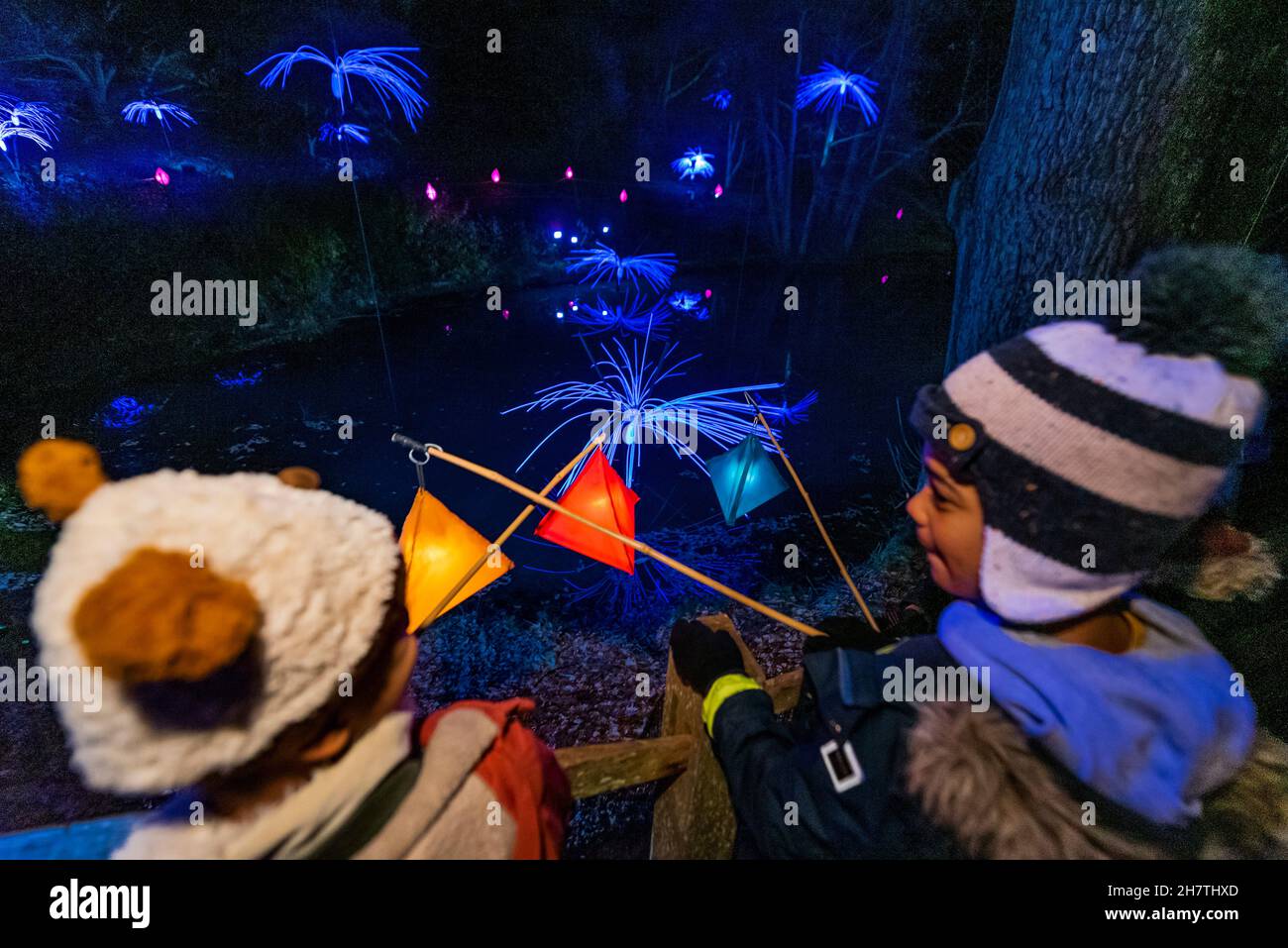 Glow wild lanterns hi-res stock photography and images - Alamy