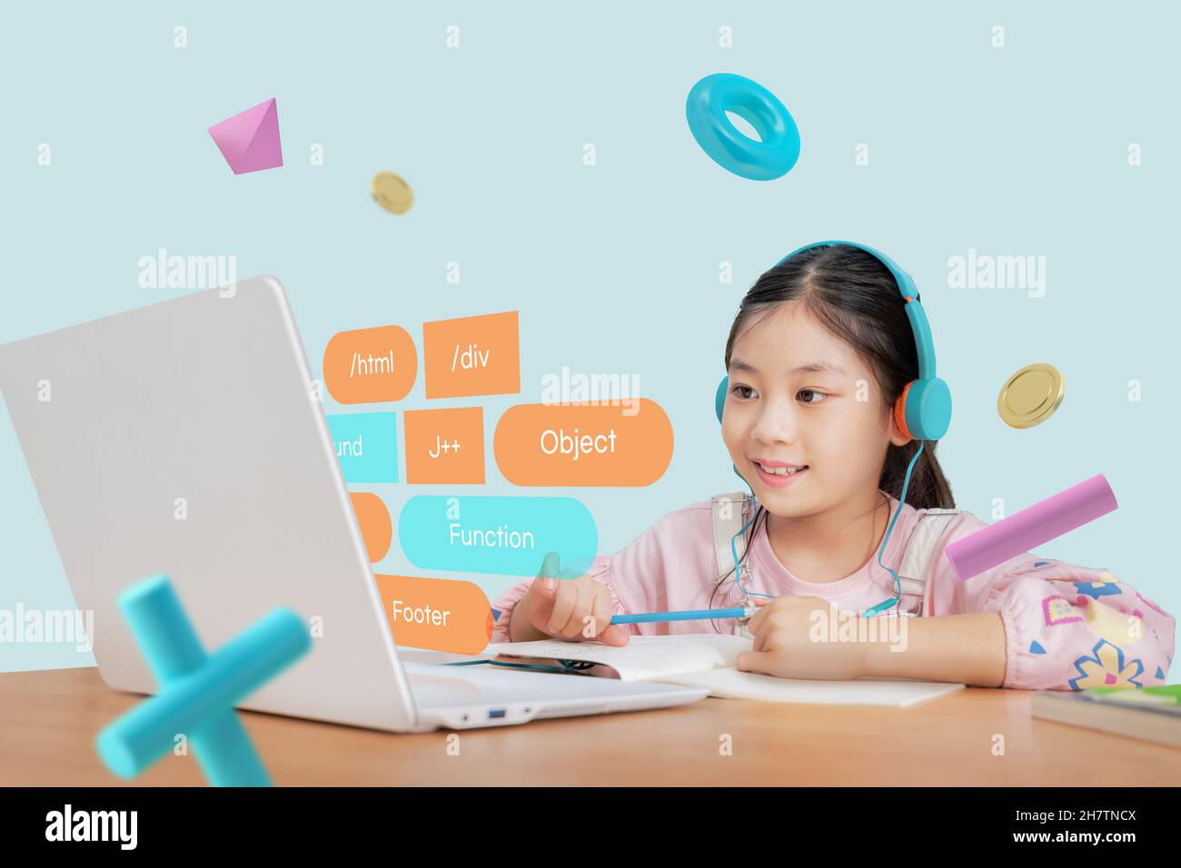 Kid learn coding hi-res stock photography and images - Alamy