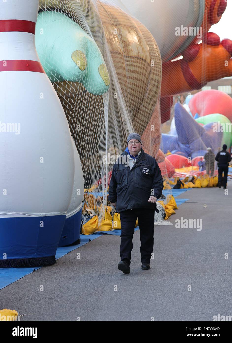 New York, NY, USA. 24th Nov, 2021. Central Park West, New York, USA, November 24, 2021 - Lieutenant Eugene J. Whyte, DCPI During a Press Conference at the Macys Thanksgiving Day Parade Balloon Inflation Celebration on the Upper West Side of New York City.Photo: Luiz Rampelotto/EuropaNewswire.PHOTO CREDIT MANDATORY. (Credit Image: © Luiz Rampelotto/ZUMA Press Wire) Stock Photo
