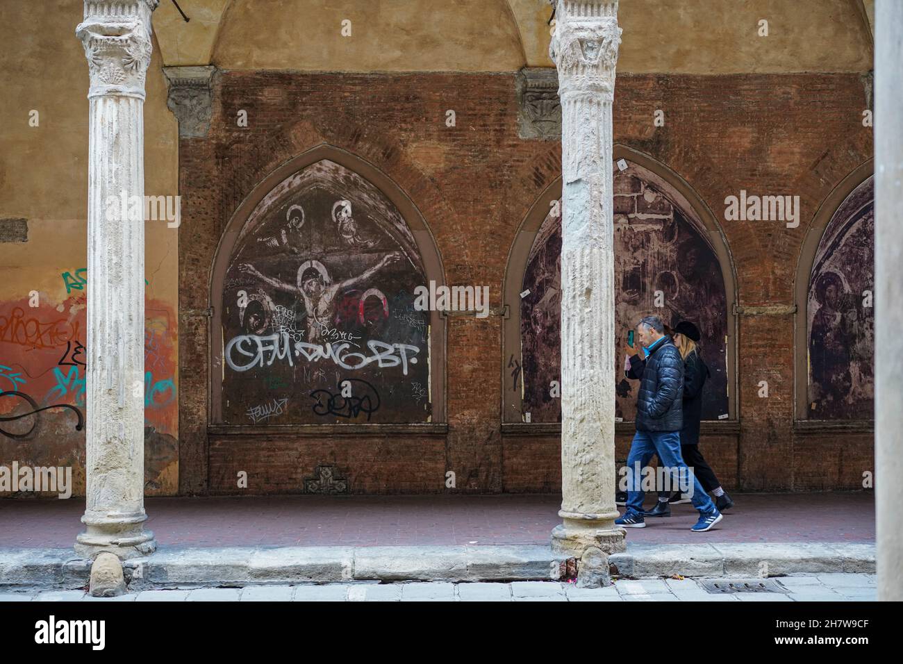 Arcade and columns hi-res stock photography and images - Alamy