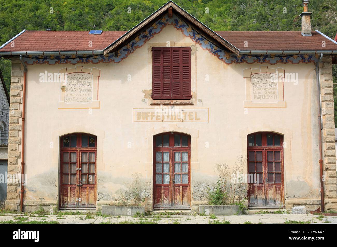 Old train station, Ligne des Pignes, Thorame,  Alpes de Haute Provence, 04, Region Sud Stock Photo
