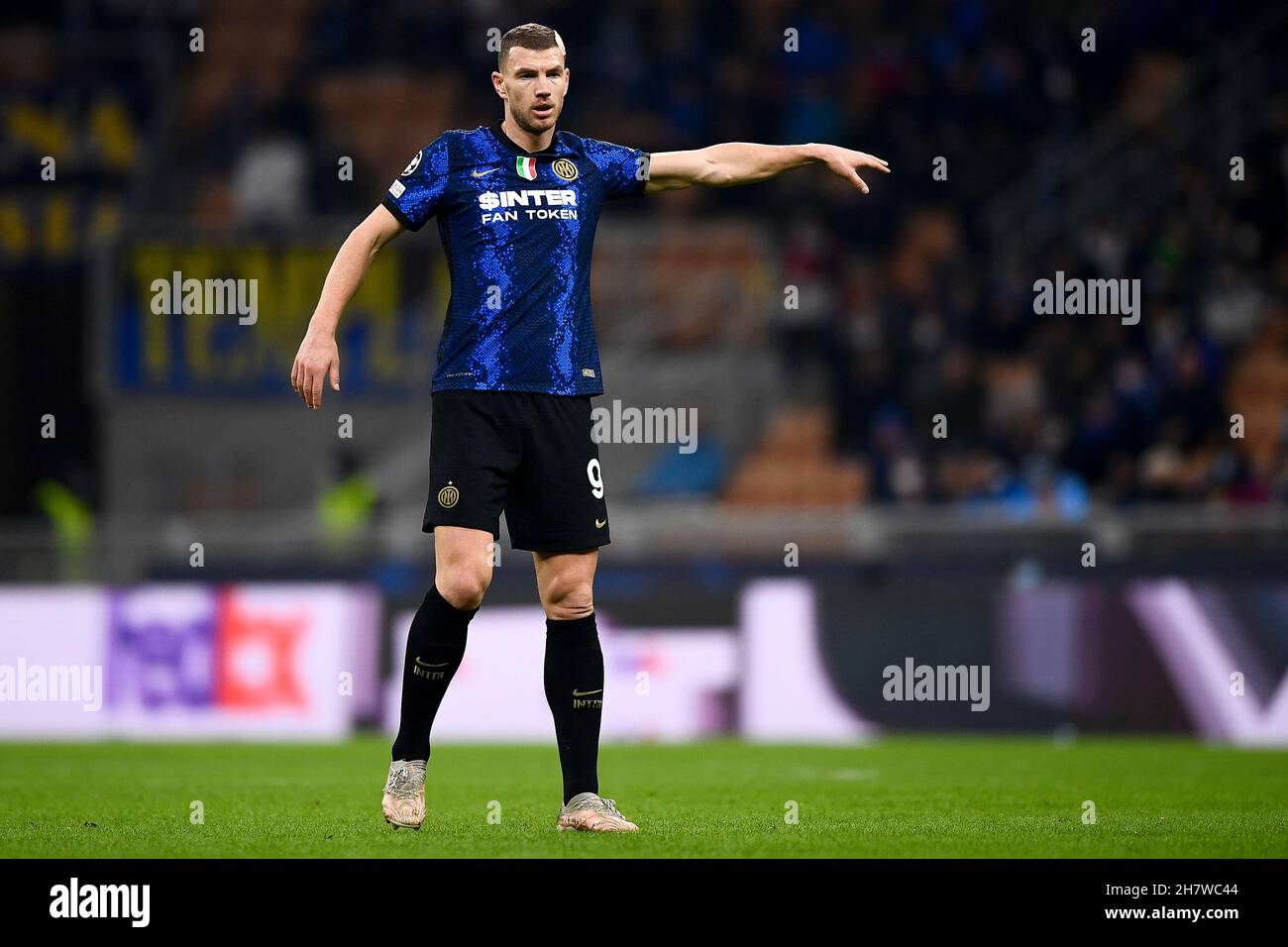 Milan, Italy. 24 November 2021. Edin Dzeko of FC Internazionale gestures during the UEFA Champions League football match between FC Internazionale and FC Shakhtar Donetsk. Credit: Nicolò Campo/Alamy Live News Stock Photo