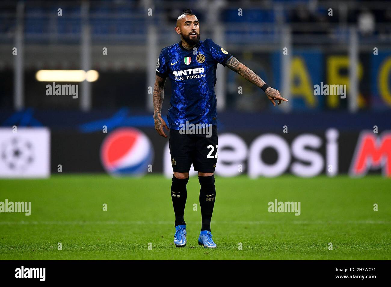 Milan, Italy. 24 November 2021. Arturo Vidal of FC Internazionale gestures during the UEFA Champions League football match between FC Internazionale and FC Shakhtar Donetsk. Credit: Nicolò Campo/Alamy Live News Stock Photo