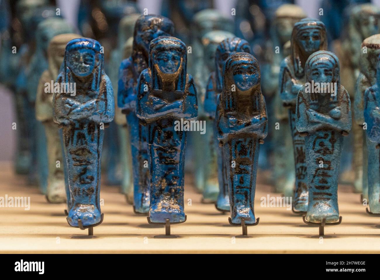 blue servant army egyptian tomb small statue Stock Photo Alamy