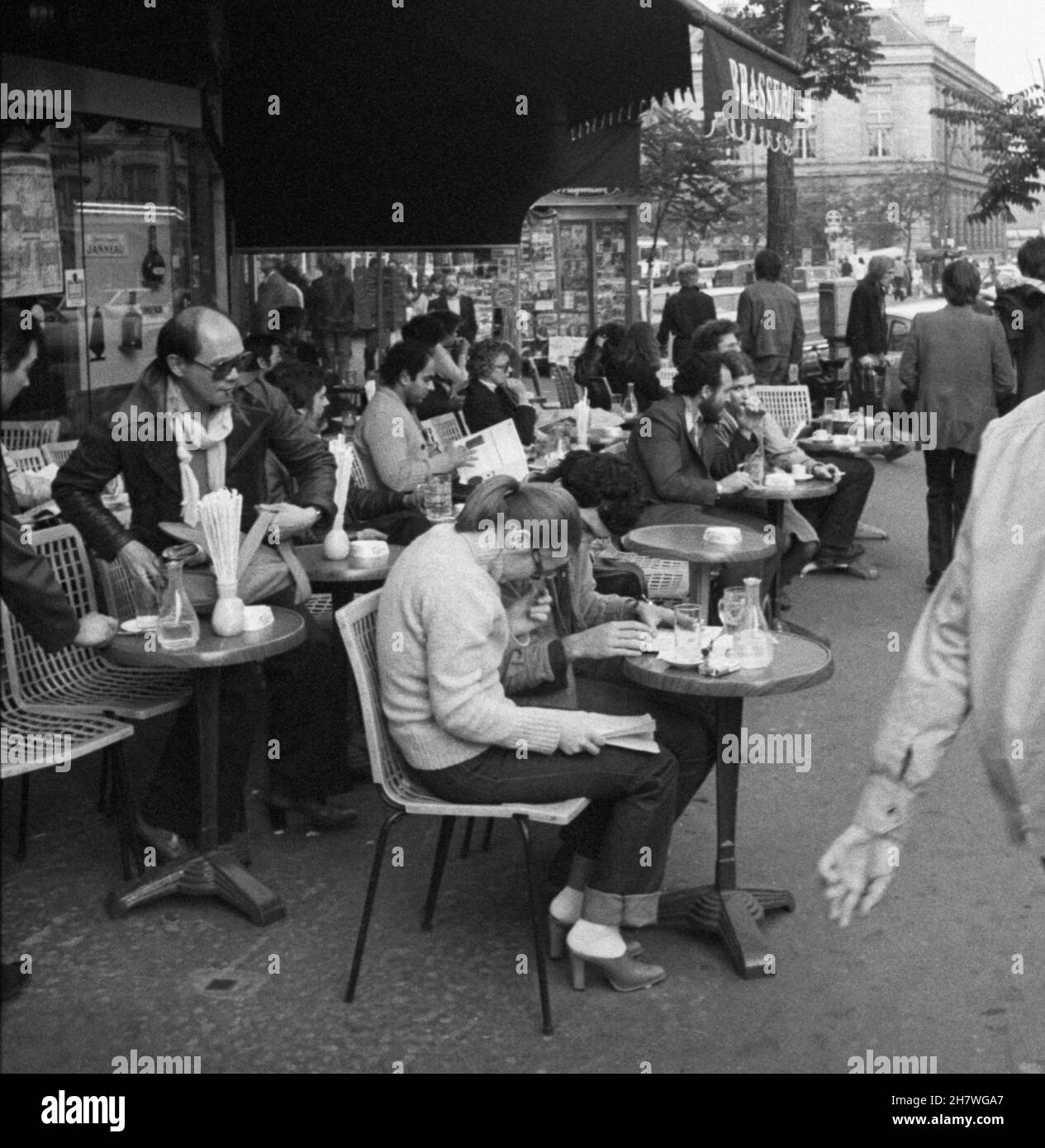 Cafe, Champs-Élysées, Paris; France, 1978 Stock Photo - Alamy
