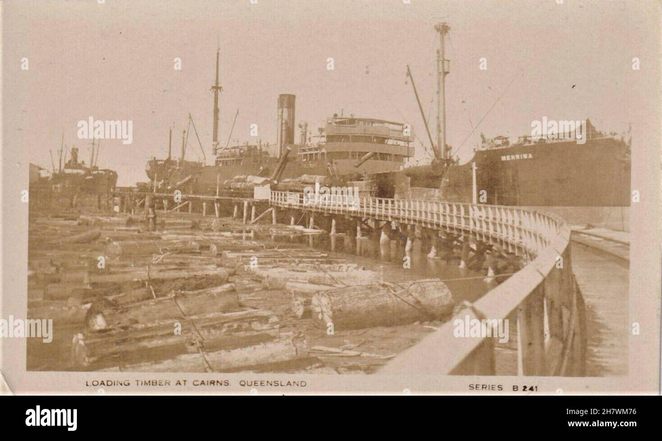 Loading timber at Cairns wharf, Qld early 1900s Stock Photo Alamy