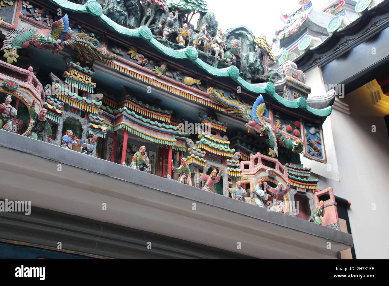 chinese temple (wak hai cheng bio) in singapore Stock Photo Alamy