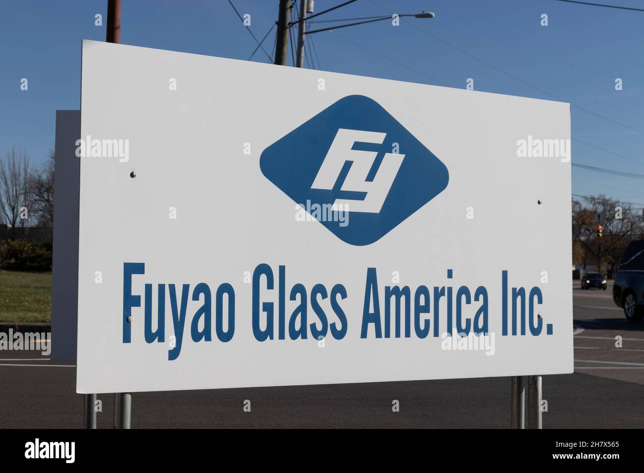 Fuyau glass hires stock photography and images Alamy