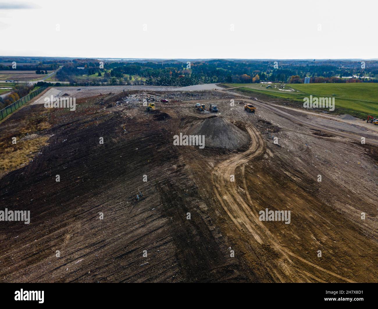 Sanitary landfill hires stock photography and images Alamy