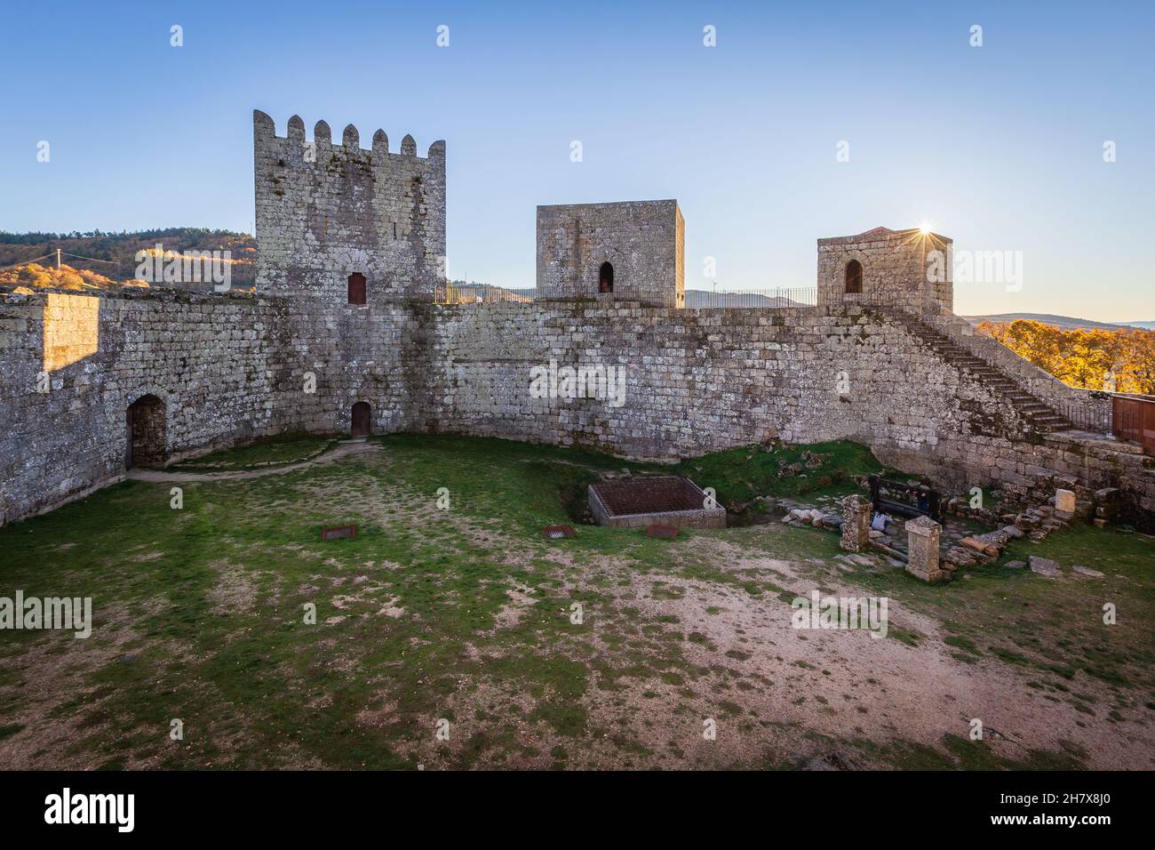Castelo de montalegre hi-res stock photography and images - Alamy